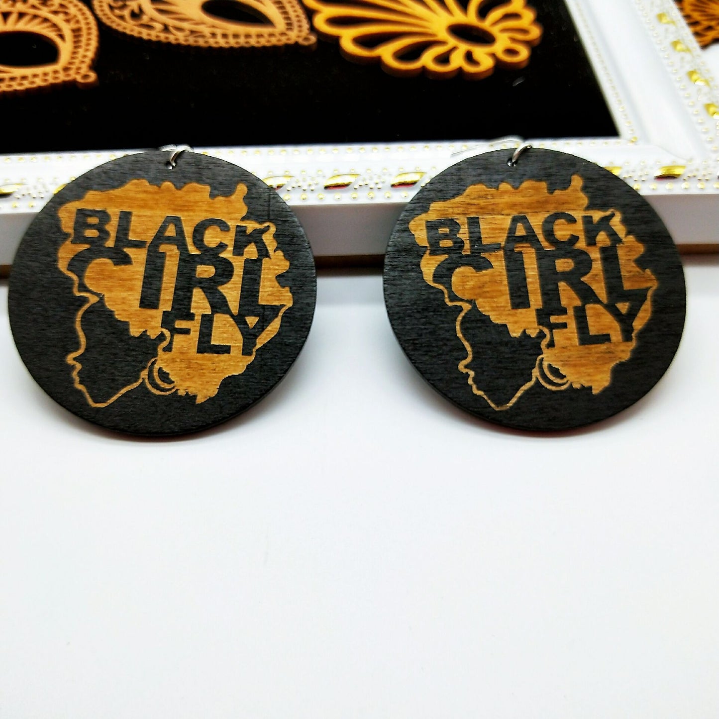 African black queen round earrings