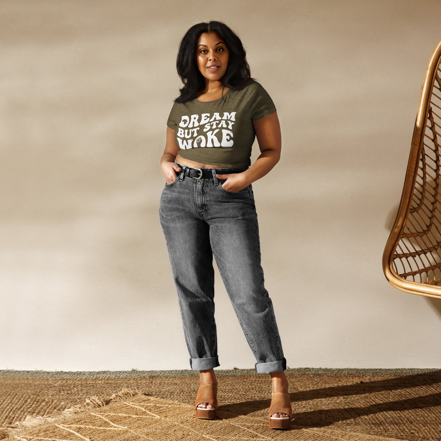 Dream Stay woke Women’s Crop Tee